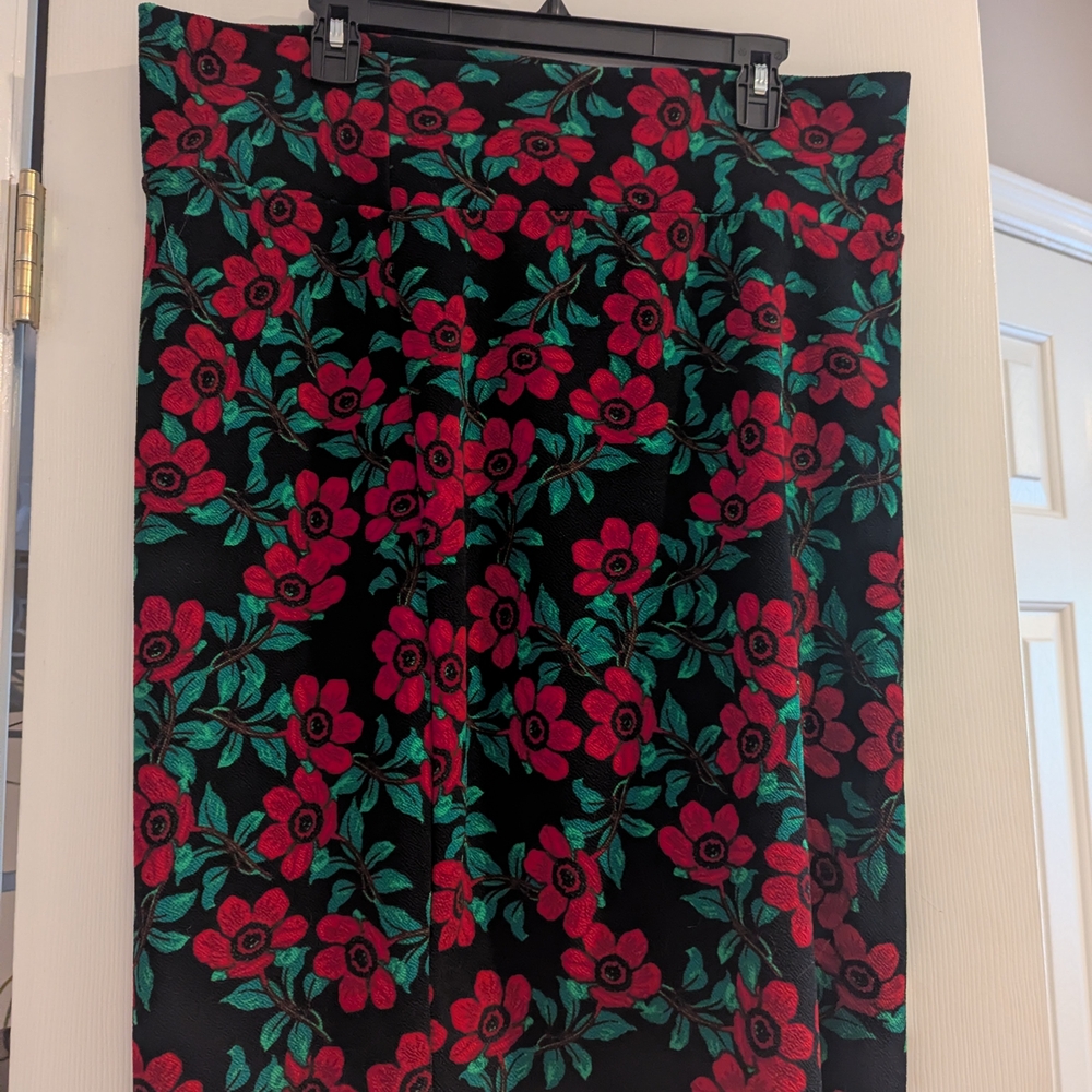 LuLaRoe Flower Skirt